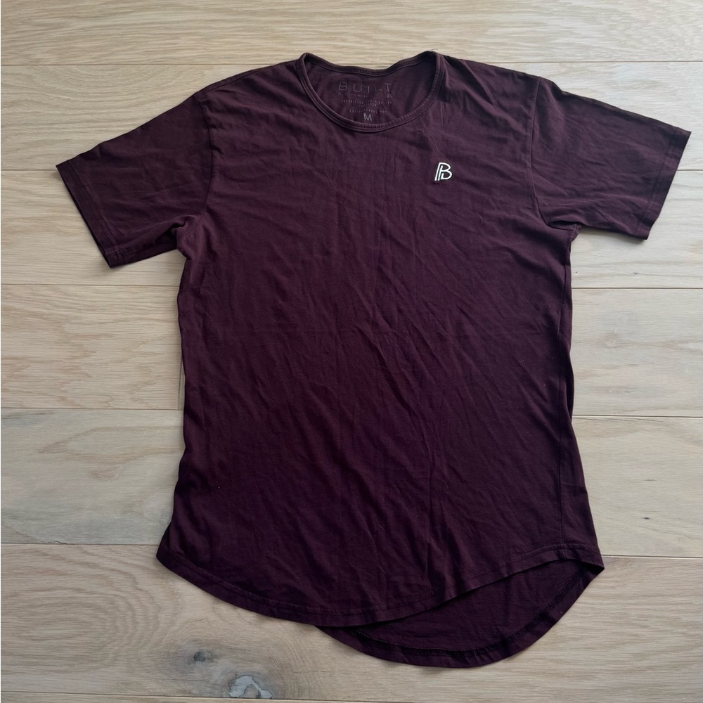 Built apparel Men’s Scallop Tee t-shirt size Medium
